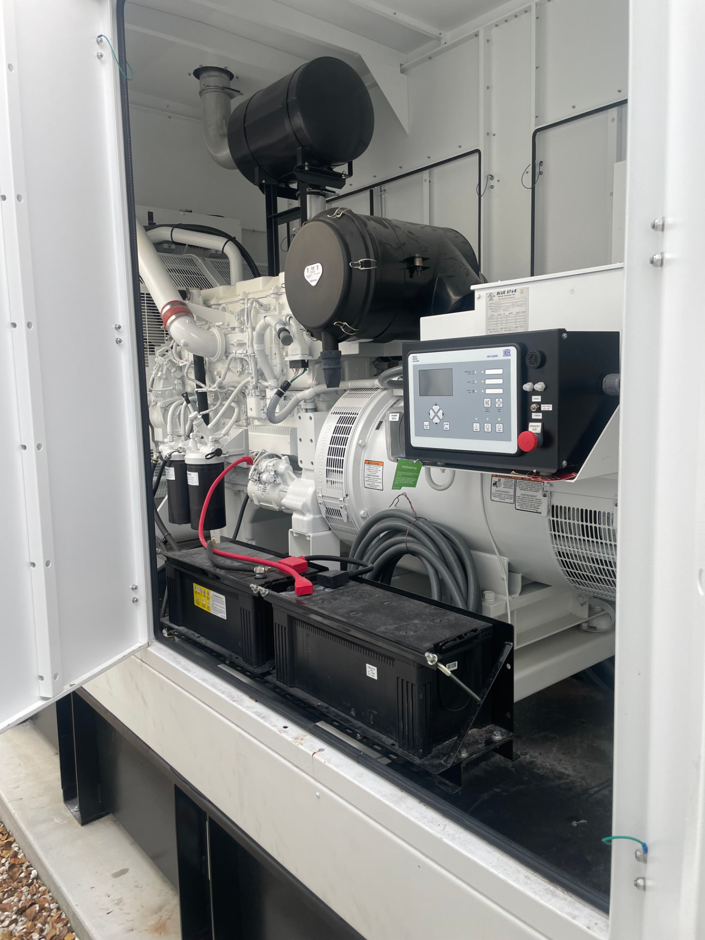 Blue Star packaged genset — FAU ambulatory surgical center